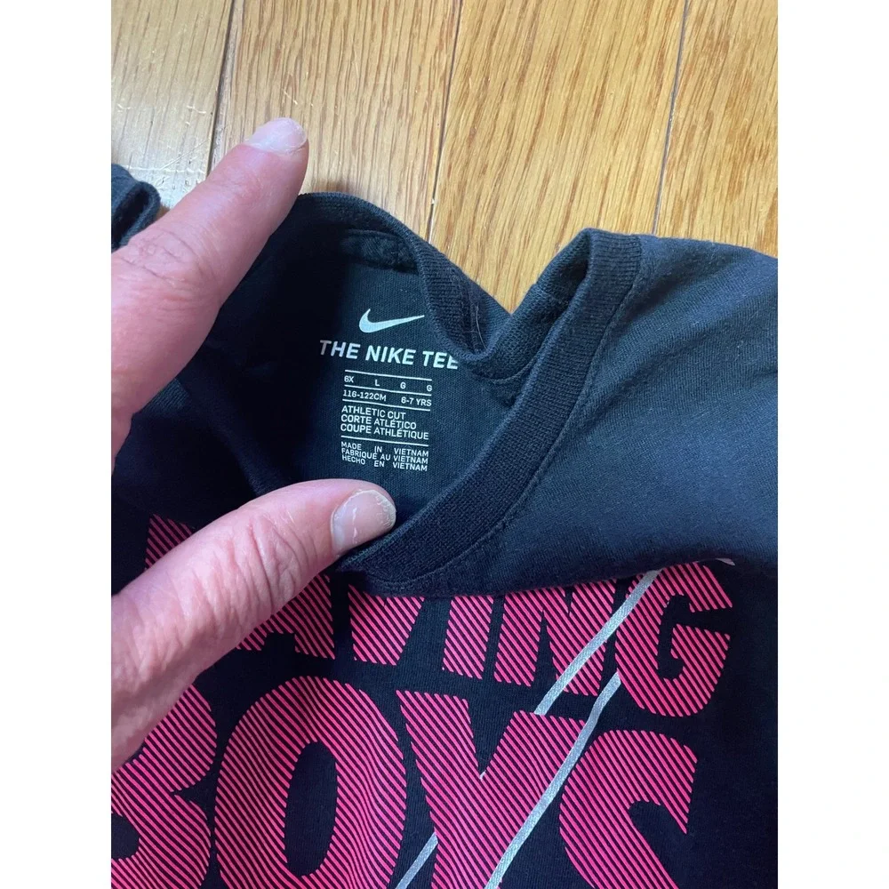 Nike Girls Black Pink Leaving Boys In The Dust Graphic T-Shirt Size 6X 6-7 YRS